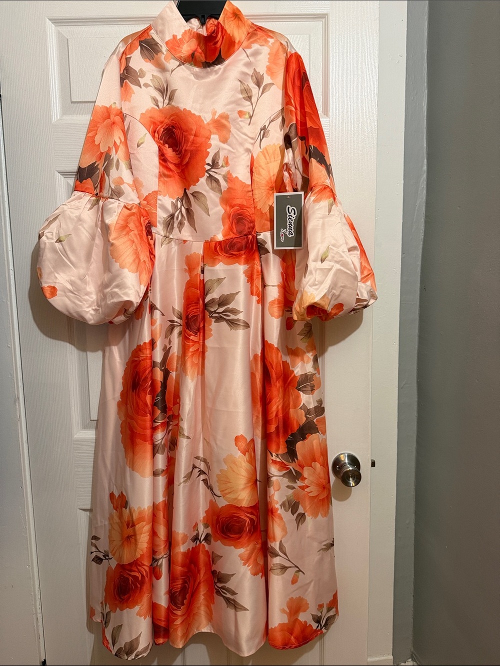 Floral Midi Dress in Orange Bloom